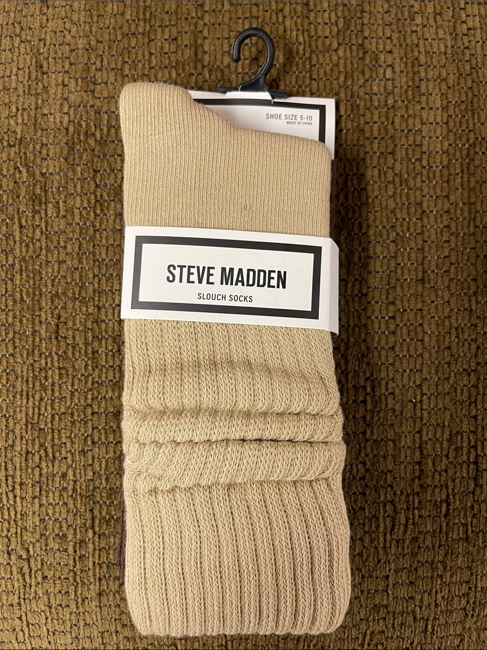 Steve Madden Women’s Slouch Socks 2 Pairs NWT